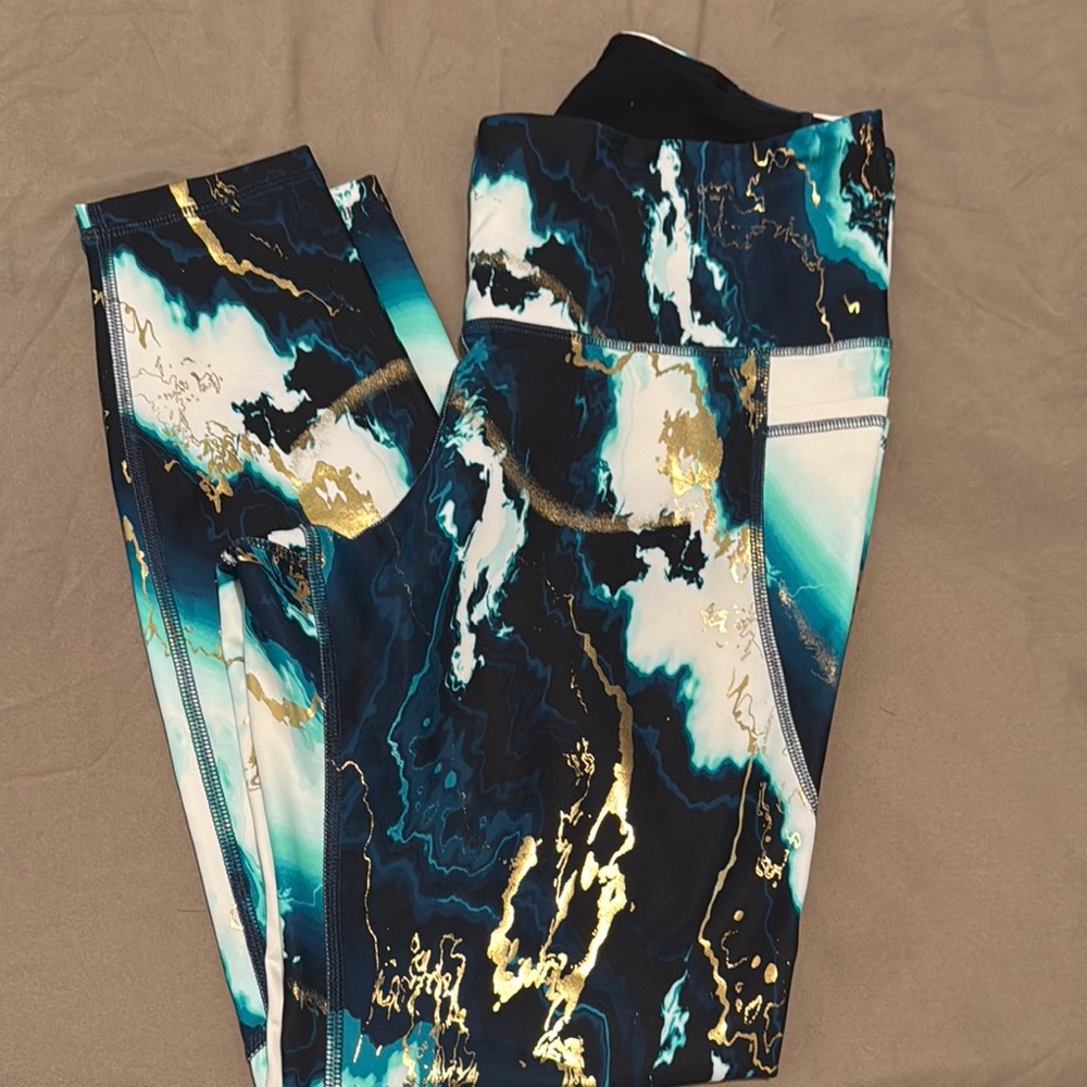 Old Navy Active High-Rise Leggings with Blue and Black
